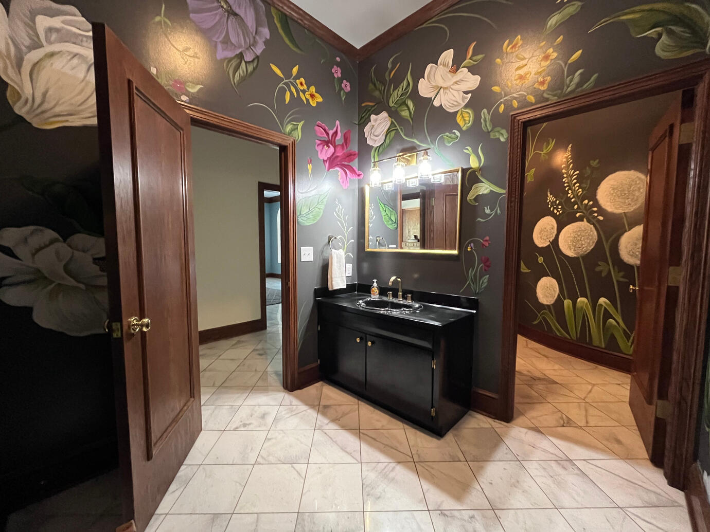 Mural Bathroom